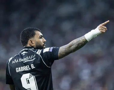 Gabigol marcou oito gols contra o Bahia em 16 jogos