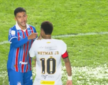 Neymar já havia protagonizado confusão com Nestor no primeiro tempo