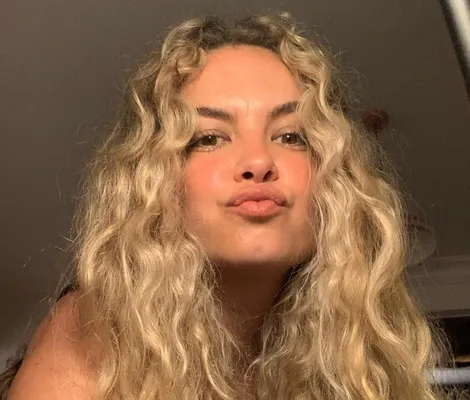 Imagem ilustrativa da imagem Morre a atriz Lua Blanco, a Roberta de Rebelde Brasil