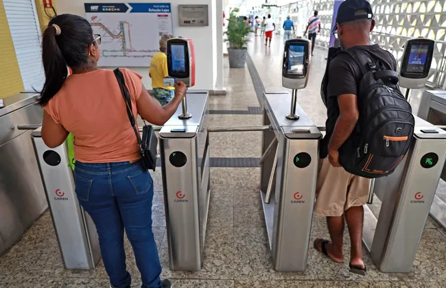 Imagem ilustrativa da imagem Linhas de ônibus em Salvador aceitarão pagamento por QR Code