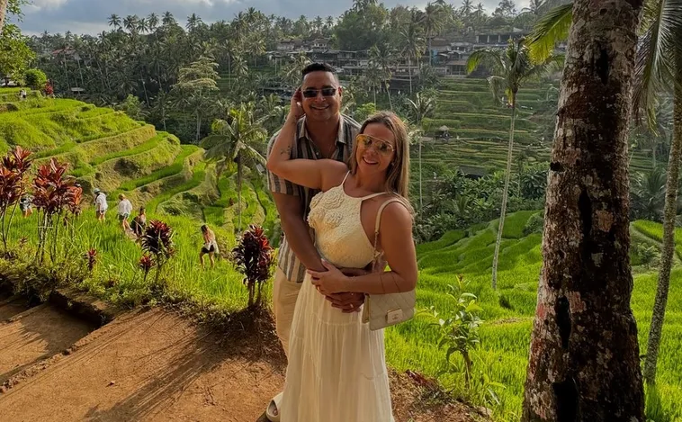 Xanddy e Carla Perez celebram 23 anos de casados em destino paradisíaco