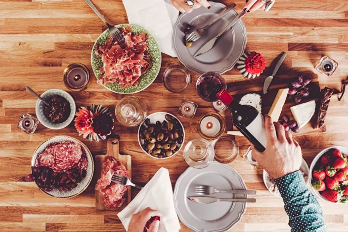 A culinária é a arte de cozinhar ou confeccionar alimentos