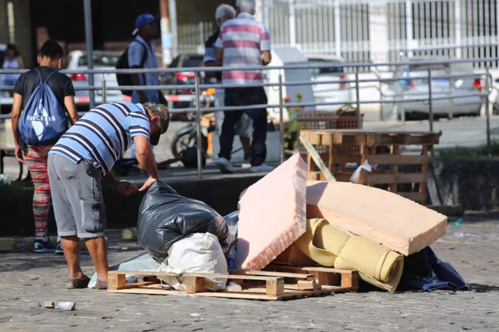 Circo desmontado! Bolsonaristas saem de acampamento em Salvador