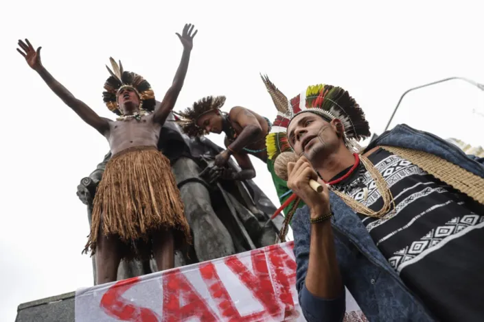 Galeria: Movimento Salvador é Indígena realiza ato no Centro da cidade