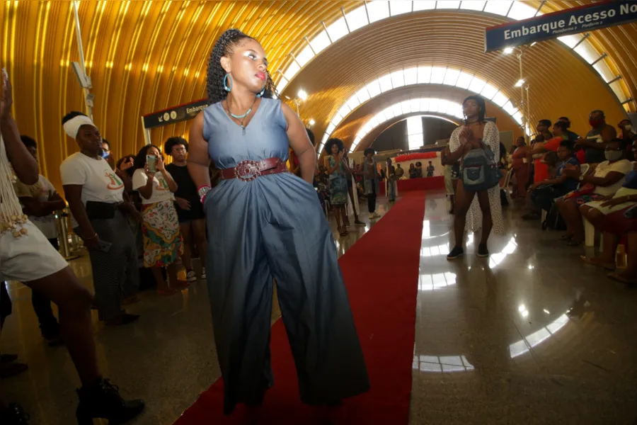 “Inclusão e Diversidade” é tema de desfile na Estação do Metrô Bairro