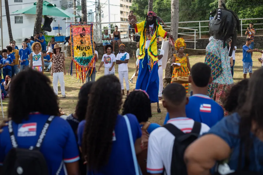 Primeira exibição do “O Museu é a Rua” lotou Cristo da Barra