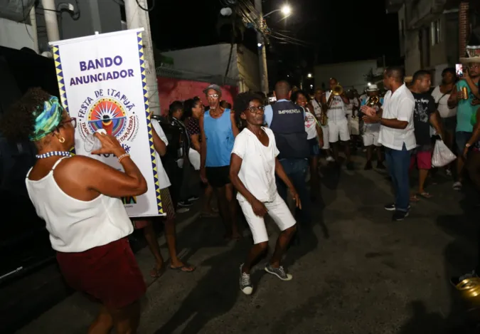 Fotos: espie a galeria com imagens da Lavagem de Itapuã em Salvador