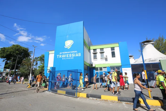 Travessia Salvador-Mar Grande programa saídas a cada 15 minutos