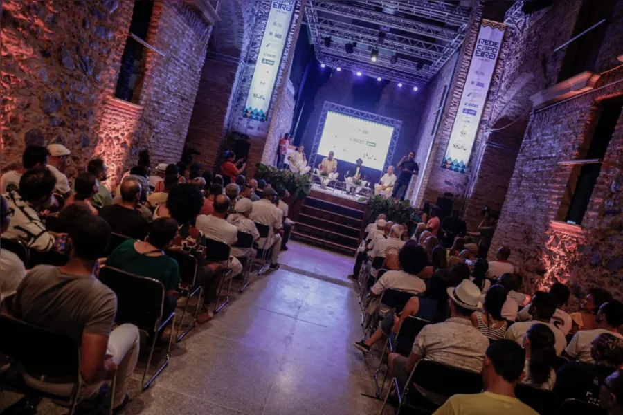 Antigos mestres de capoeira do Brasil são homenageados em Salvador