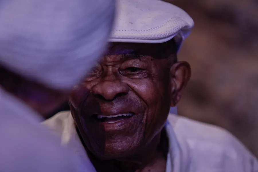Antigos mestres de capoeira do Brasil são homenageados em Salvador