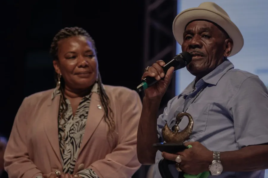 Antigos mestres de capoeira do Brasil são homenageados em Salvador