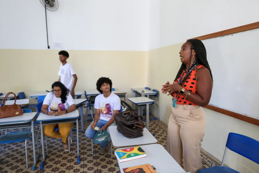 Colégio Central recebe encerramento do seminário da Fiocruz Bahia