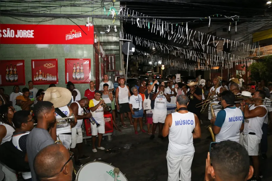 Fotos: espie a galeria com imagens da Lavagem de Itapuã em Salvador