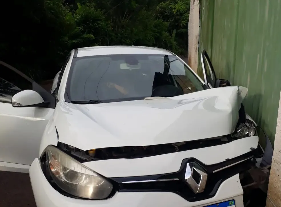 Bandido é morto ao tentar roubar carro em Salvador; vítima reagiu