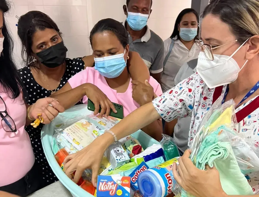 Bebê está recebendo donativos de diversas cidades da Vahia