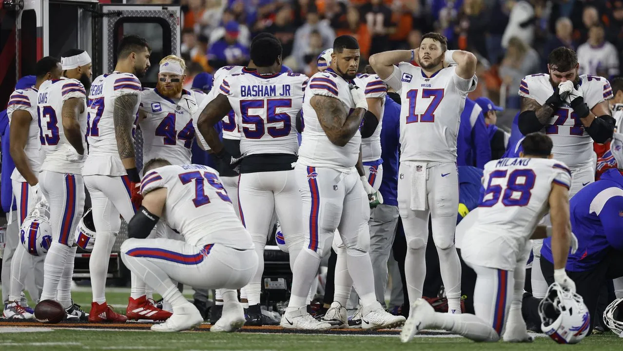 Imagem ilustrativa da imagem Atleta do Buffalo Bills em estado crítico após sofrer parada cardíaca