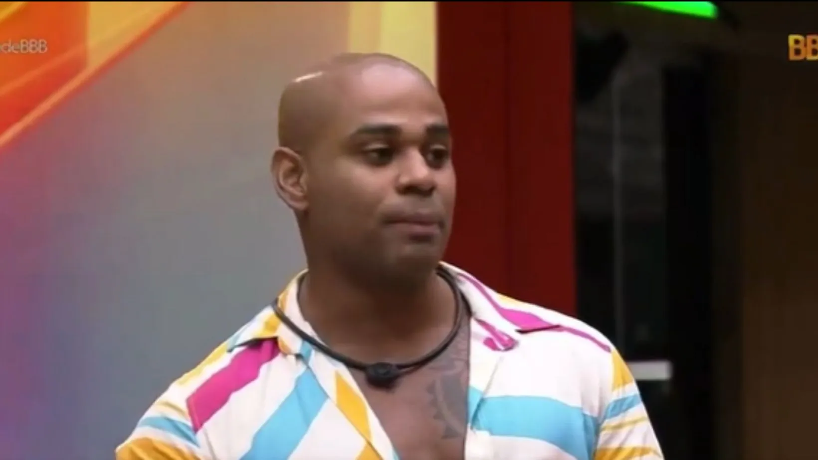 Cesar Black é integrante do grupo "Pipoca" do BBB23