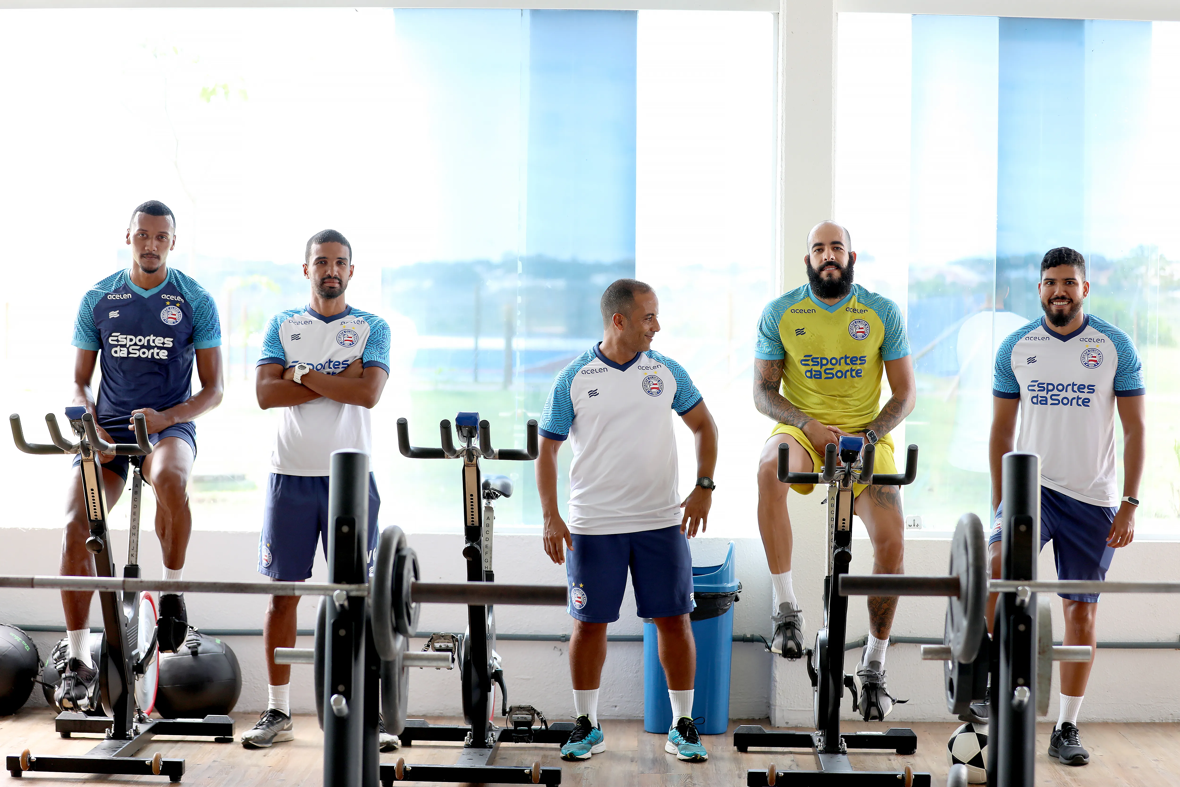 Rezende, Danilo e Kanu seguem em tratamento