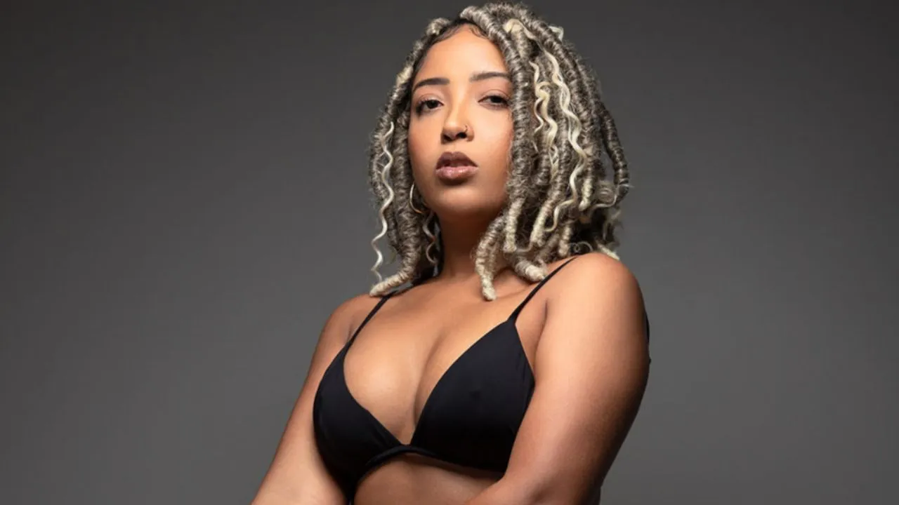 Nêssa mistura   swing do pagode com outros ritmos