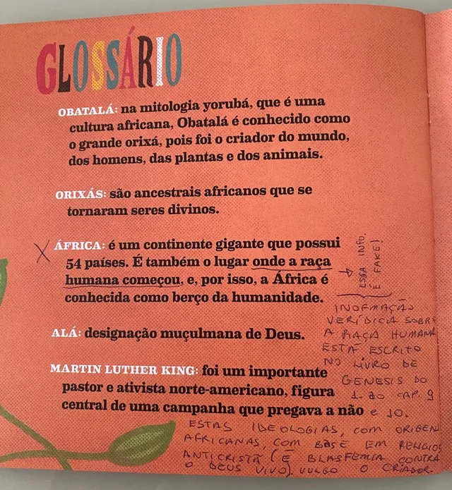 Página do livro AMORAS do rapper Emicida