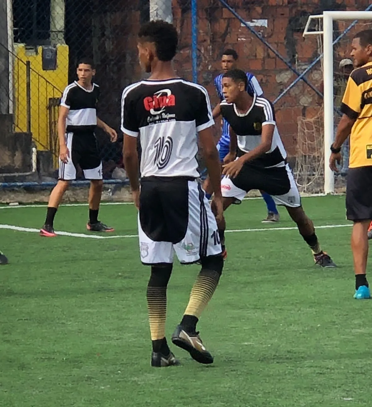 Pedro Henrique se destaca no gramado