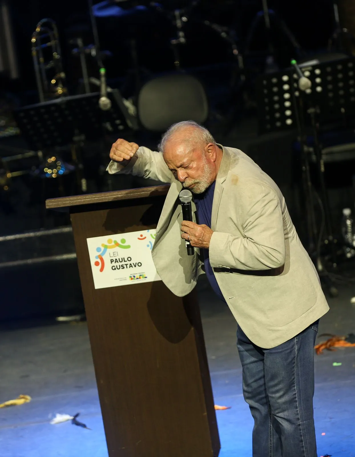 Imagem ilustrativa da imagem Lula lança Lei Paulo Gustavo em Salvador e promete revolução cultural