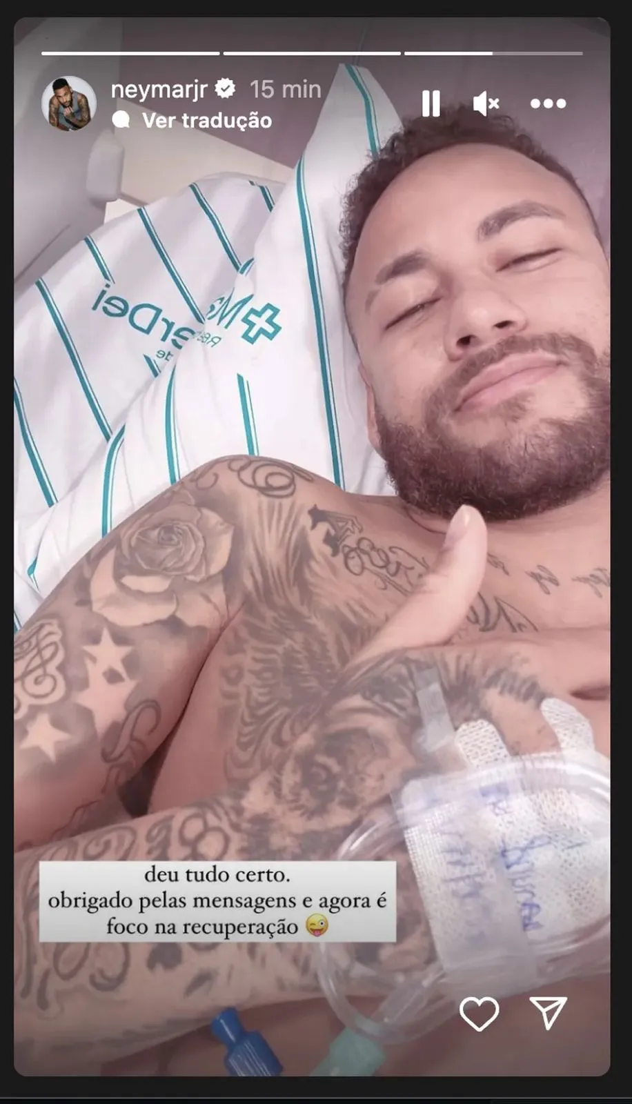 Após cirurgia, Neymar posta foto demonstrando otimismo com a recuperação