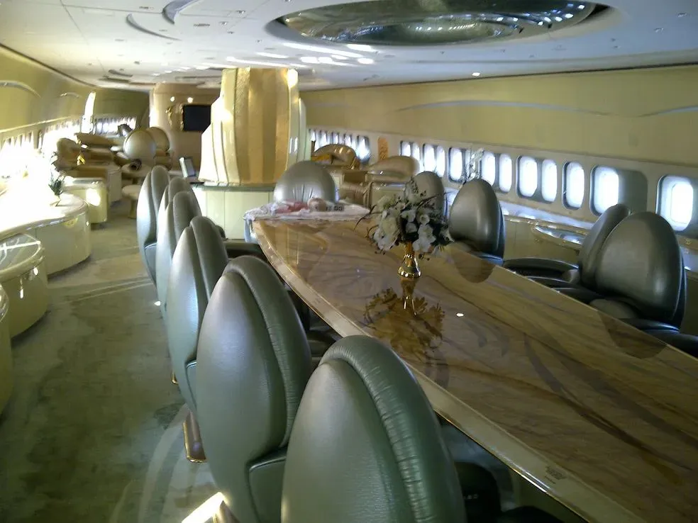 Imagem ilustrativa da imagem Conheça o avião de bilhão que levou Neymar para a Arábia Saudita