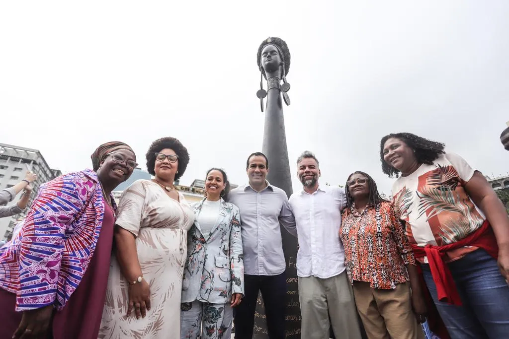 Inauguração de monumento contou com a presença do prefeito, Bruno Reis