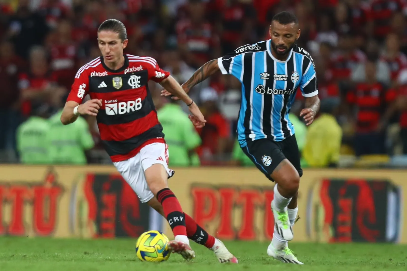 Imagem ilustrativa da imagem Na final! Flamengo supera crise e elimina o Grêmio na Copa do Brasil