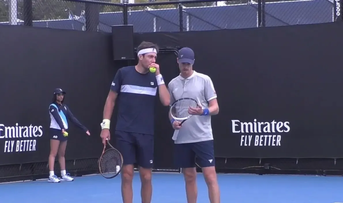 Demoliner e Daniell caíram para os austríacos