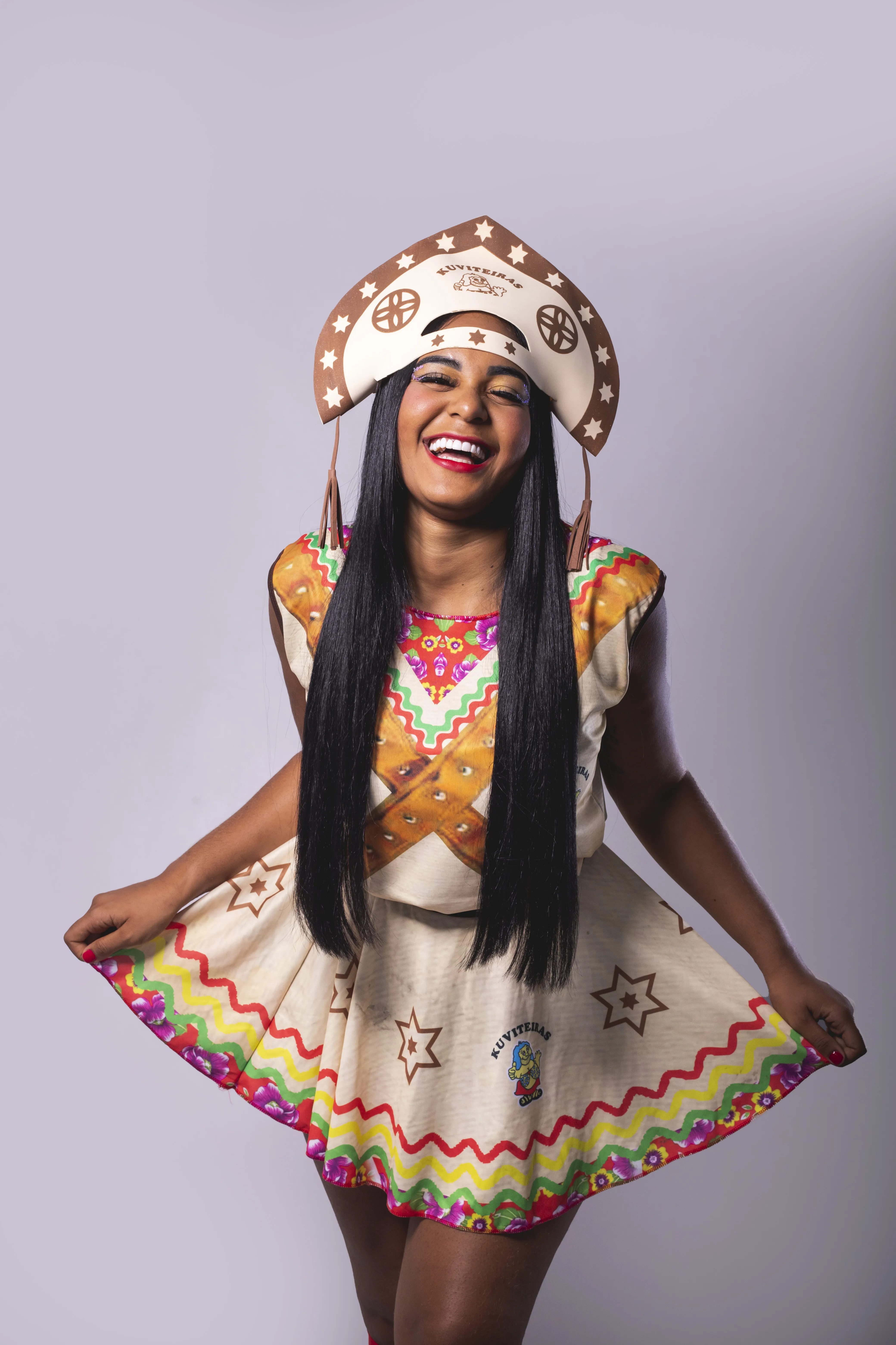 Imagem ilustrativa da imagem Bloco As Kuviteiras revela fantasia e lança mimo para os foliões vips