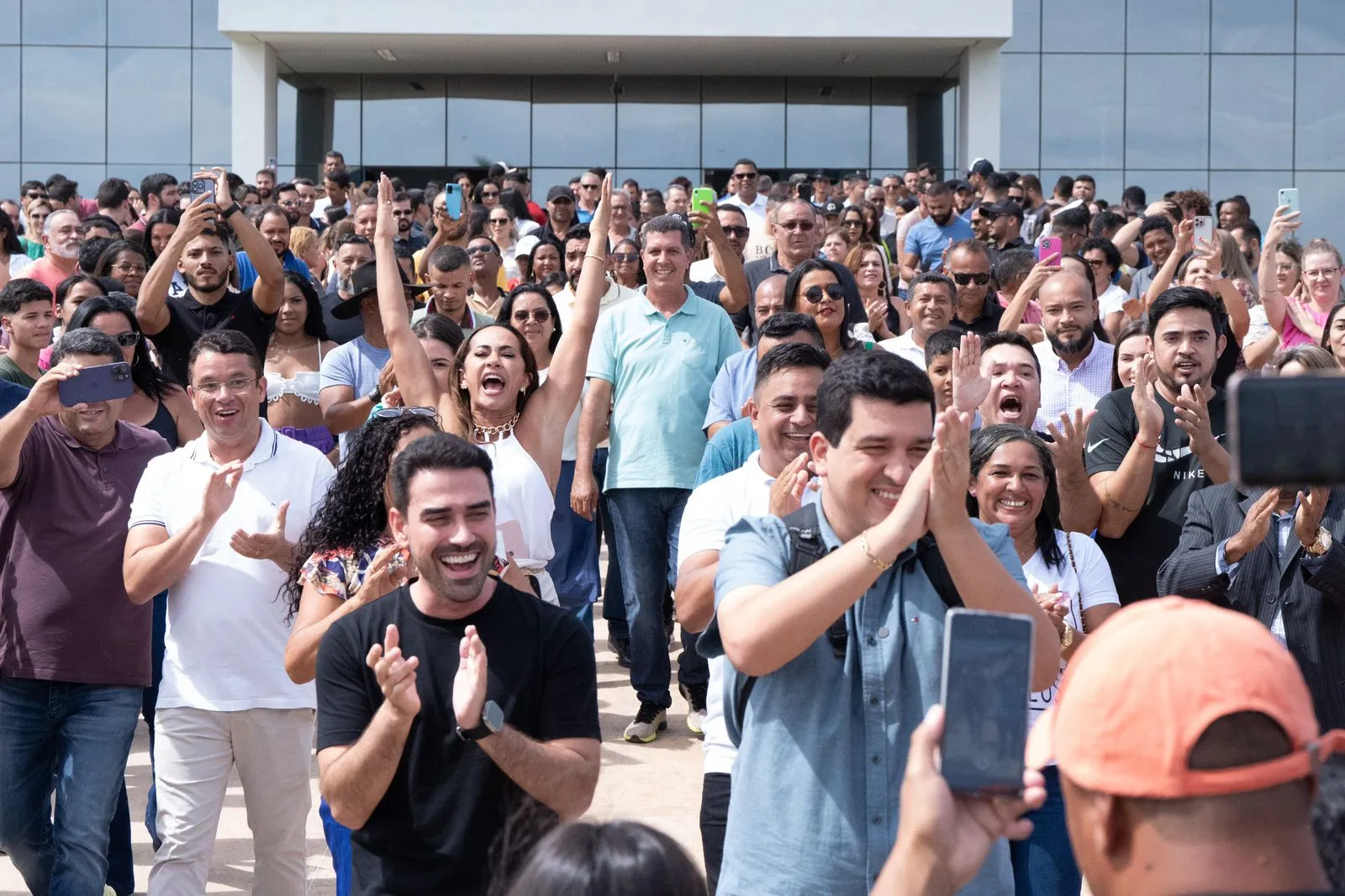 Imagem ilustrativa da imagem Danilo Henrique deixa prefeitura de LEM e será candidato em Barreiras