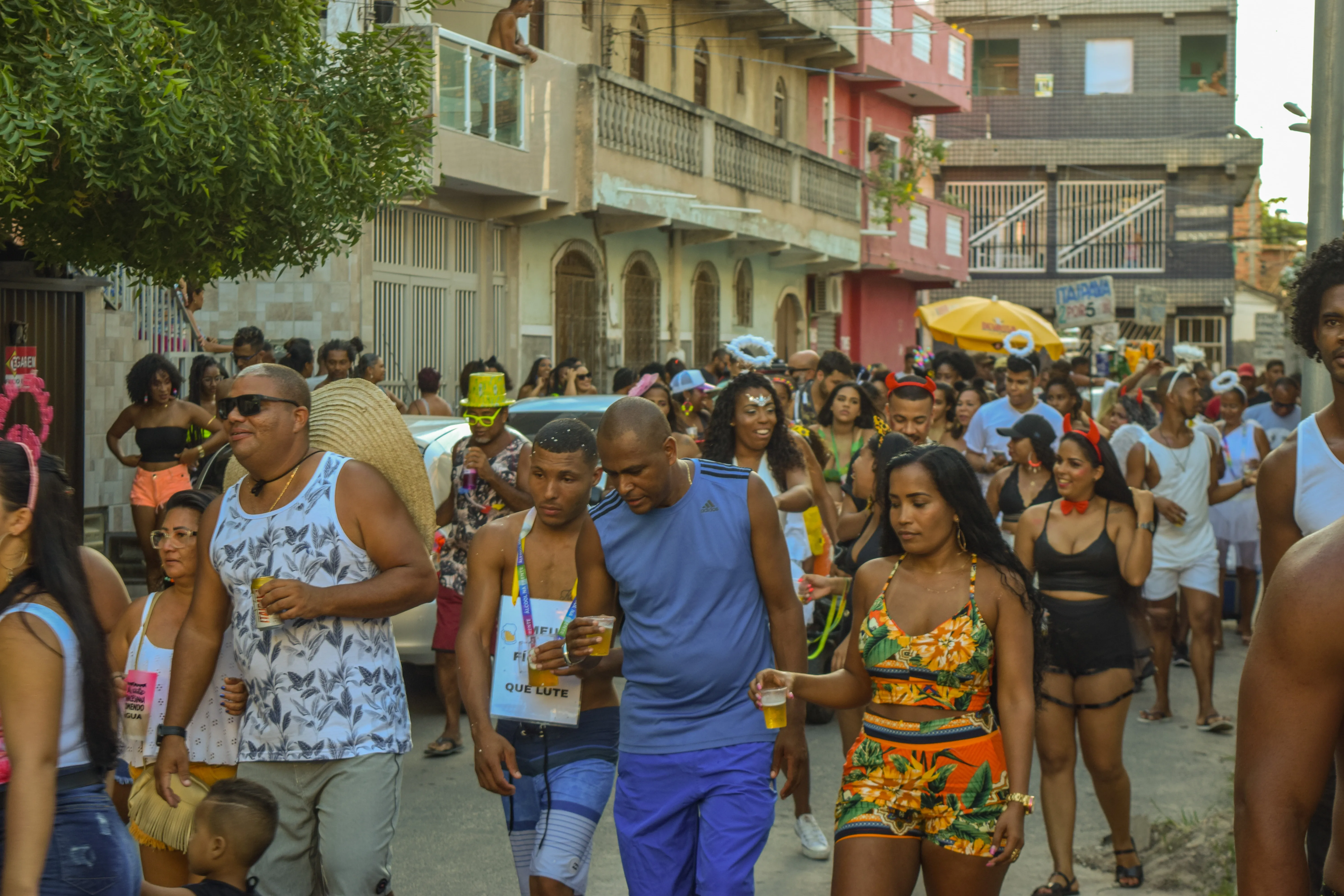 Imagem ilustrativa da imagem É festa! Bloco open bar agita pós-Carnaval em Periperi neste domingo