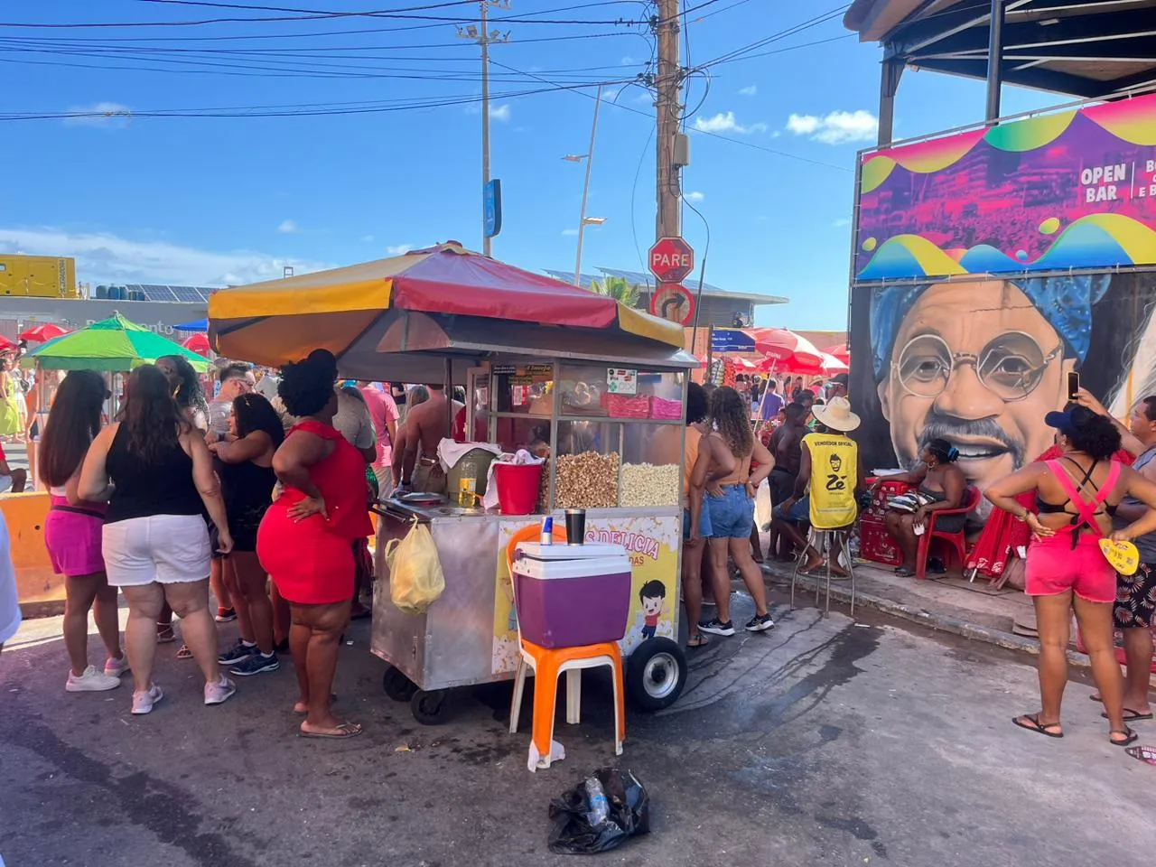 Até o próximo sábado (10), a ideia é vender na Barra, e, a partir de domingo (11), no circuito do Campo Grande