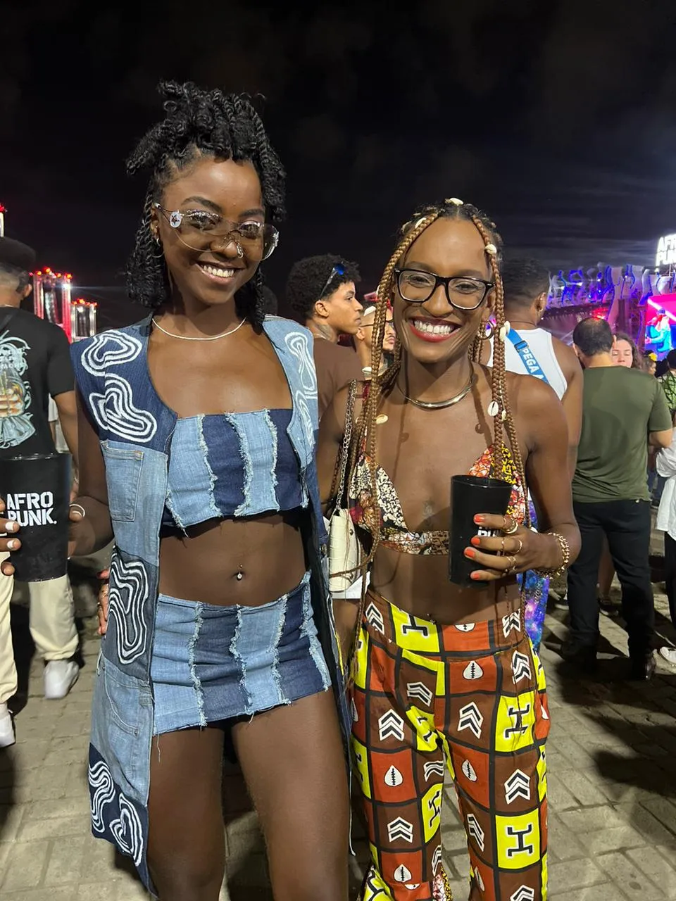 Gabriella Alves e Larissa Moreira