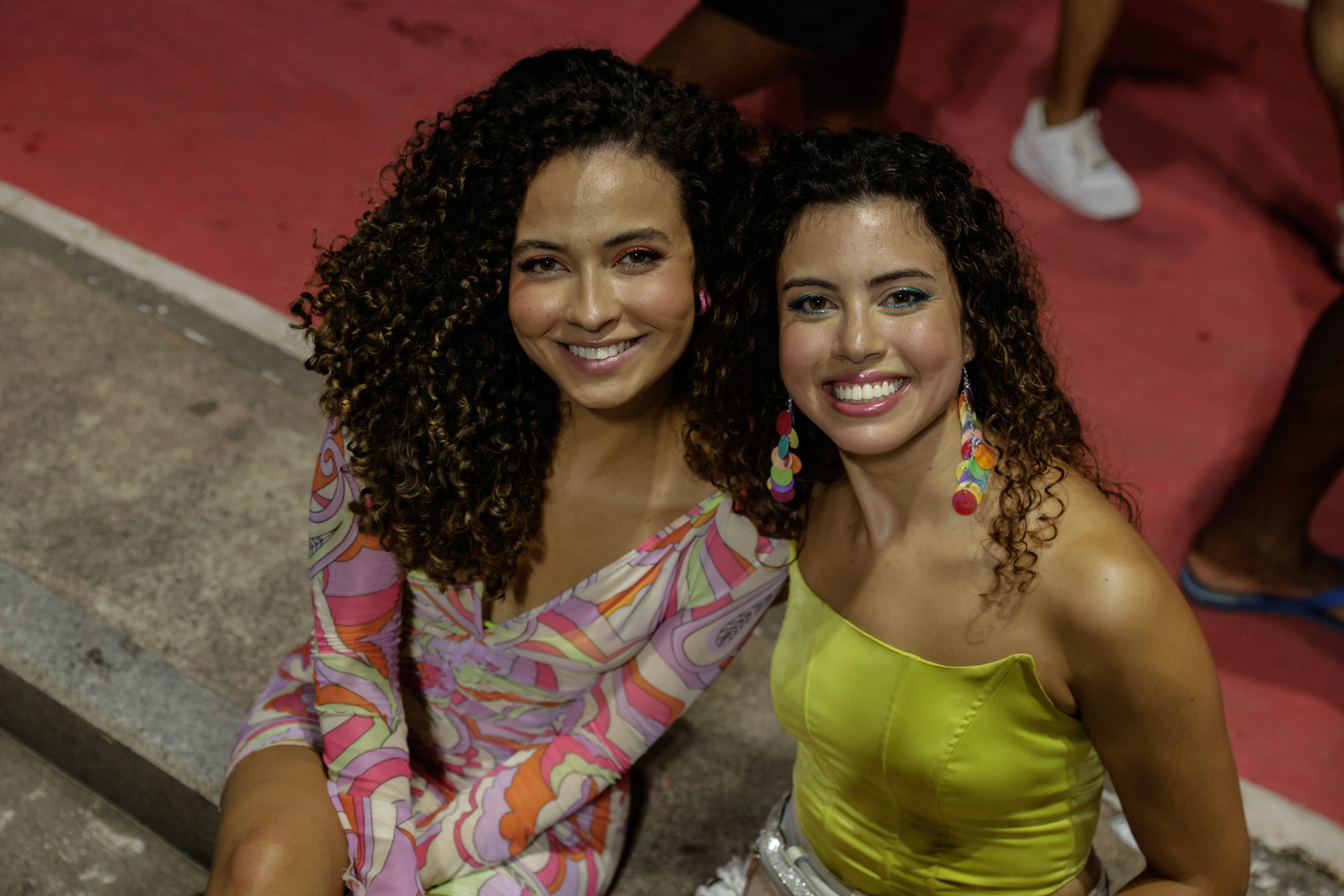 Irmãs Camila Rodrigues e Rafaela Alves