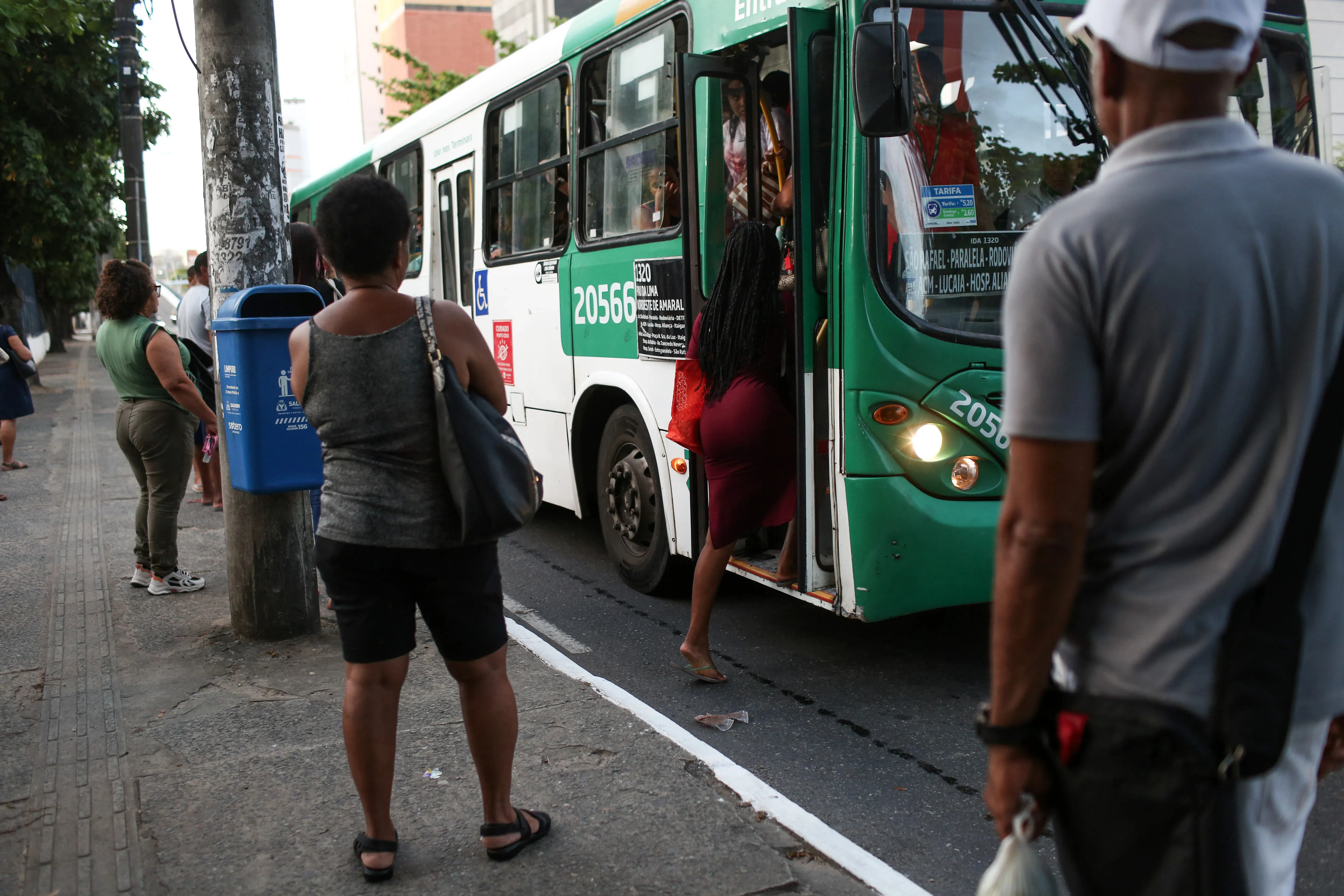 Imagem ilustrativa da imagem Agressões a rodoviários se tornam frequentes nas ruas de Salvador