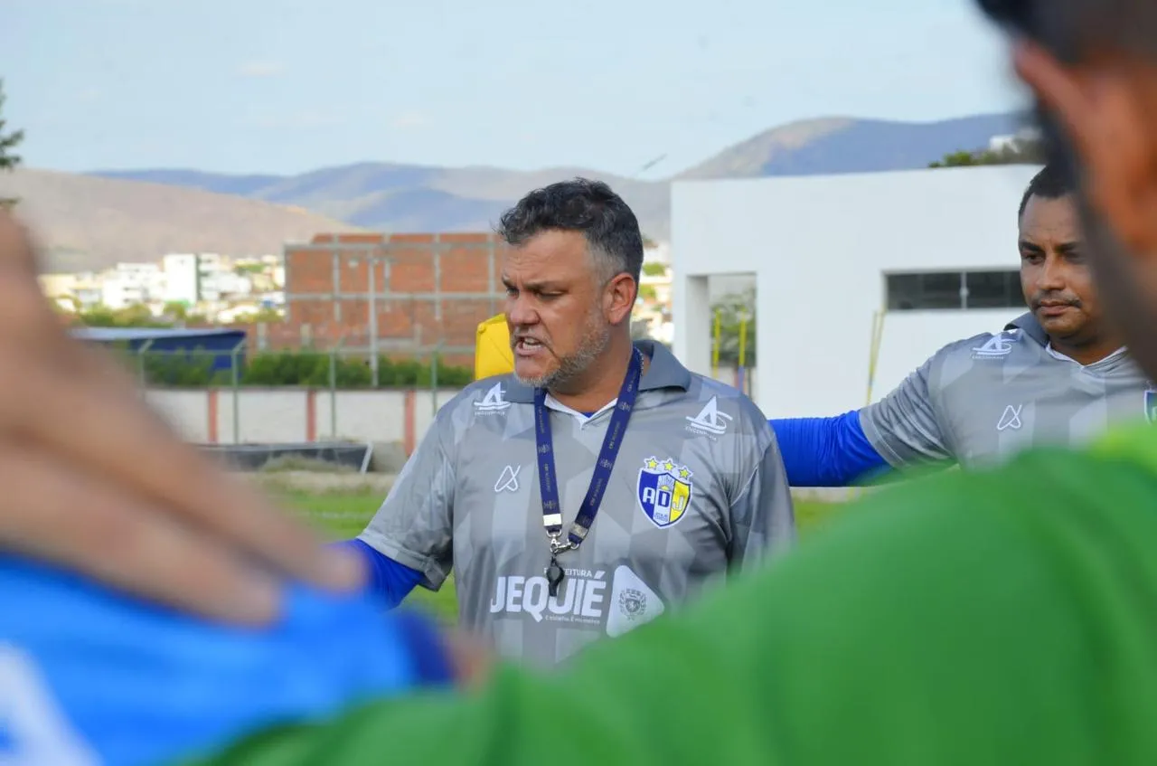 Treinador segue confiante para os confrontos da semifinal contra o Bahia