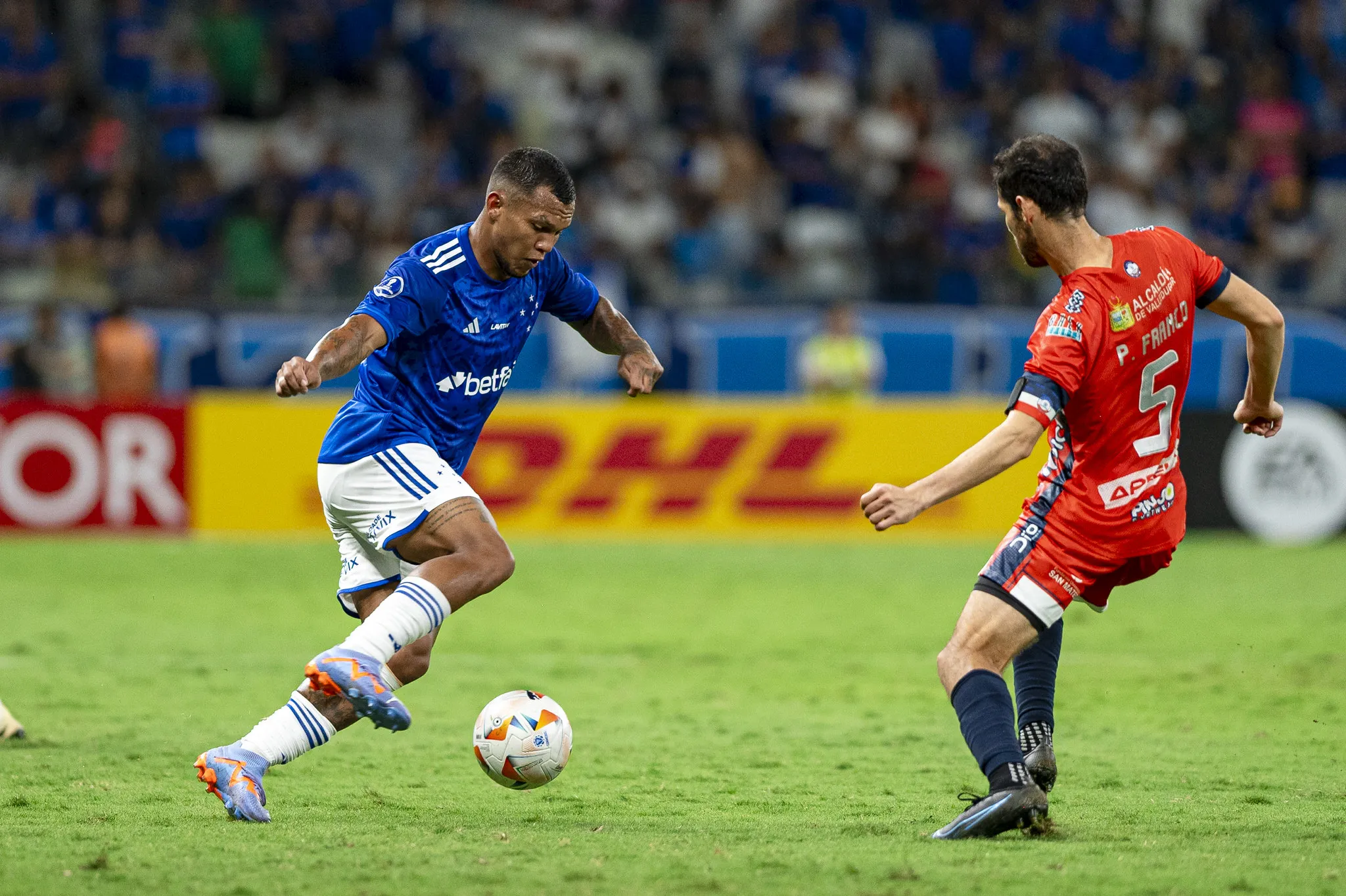 Gabriel Veron entrou no segundo tempo da partida