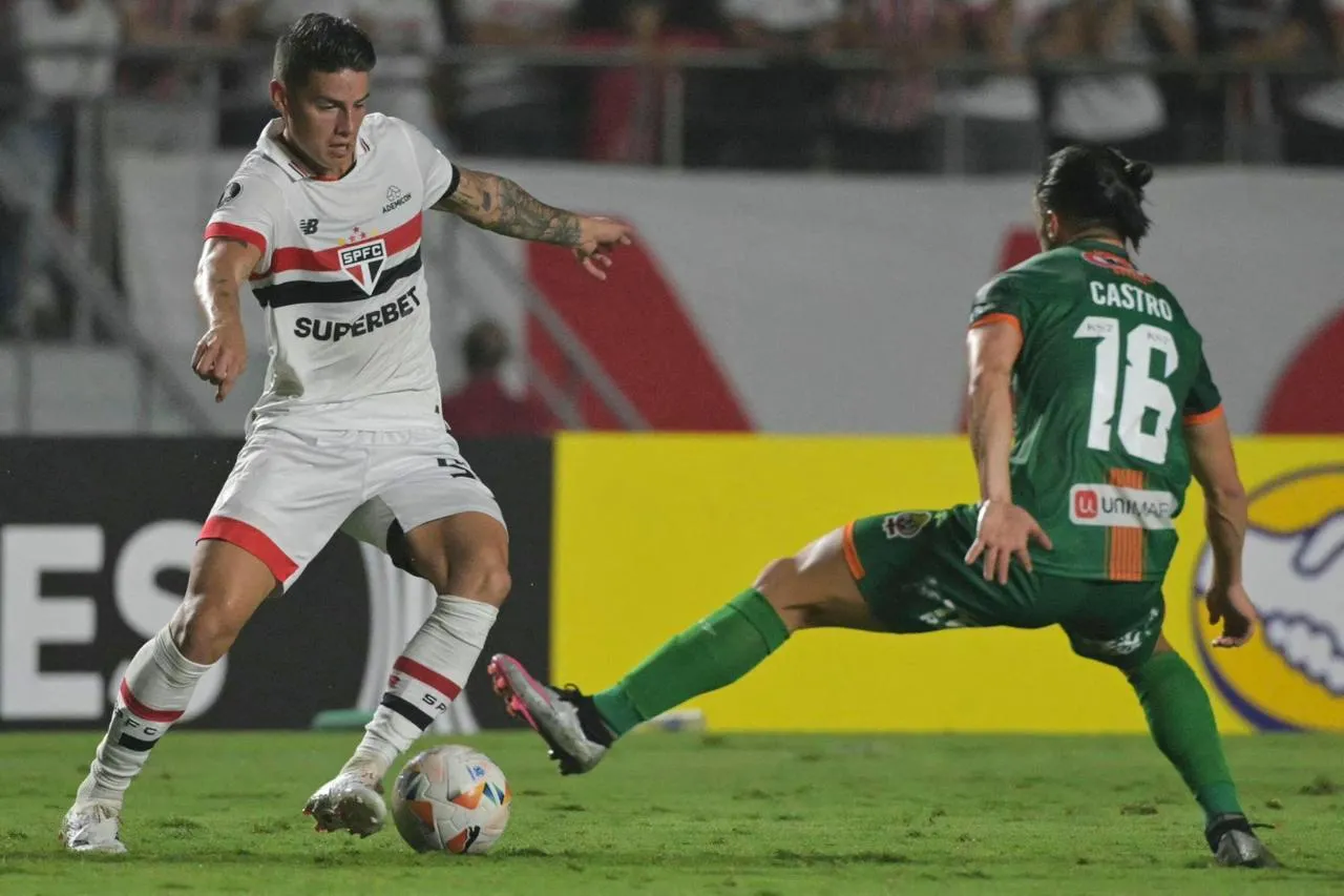 James atuou a partida inteira pelo São Paulo