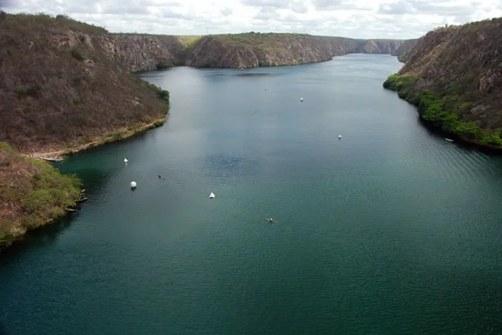 Paulo Afonso possui uma linda paisagem de cânions que dão espaço ao Velho Chico