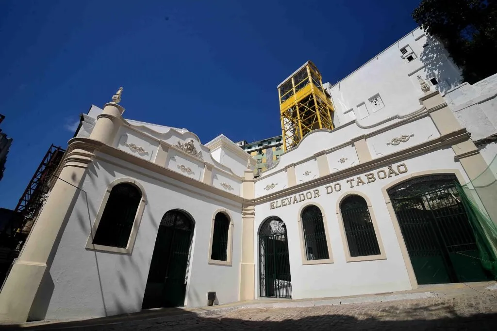 Elevador do Taboão