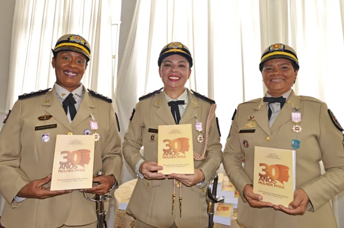 PM celebra Dia Internacional da Mulher com lançamento de livro