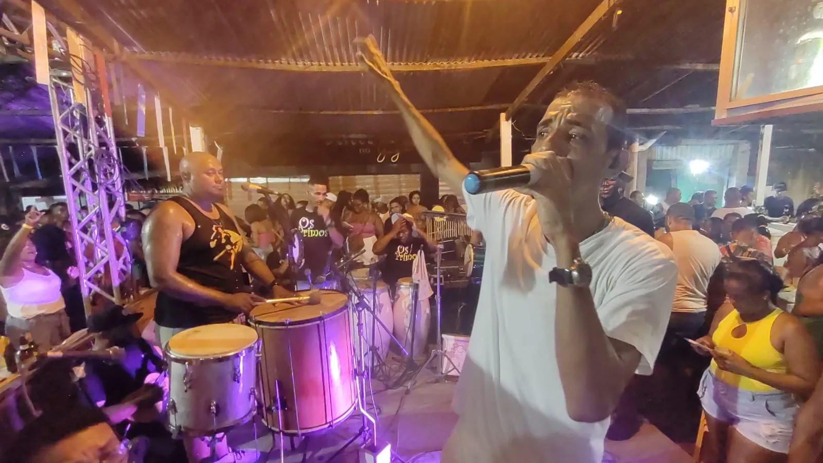 Cantor André Azevedo