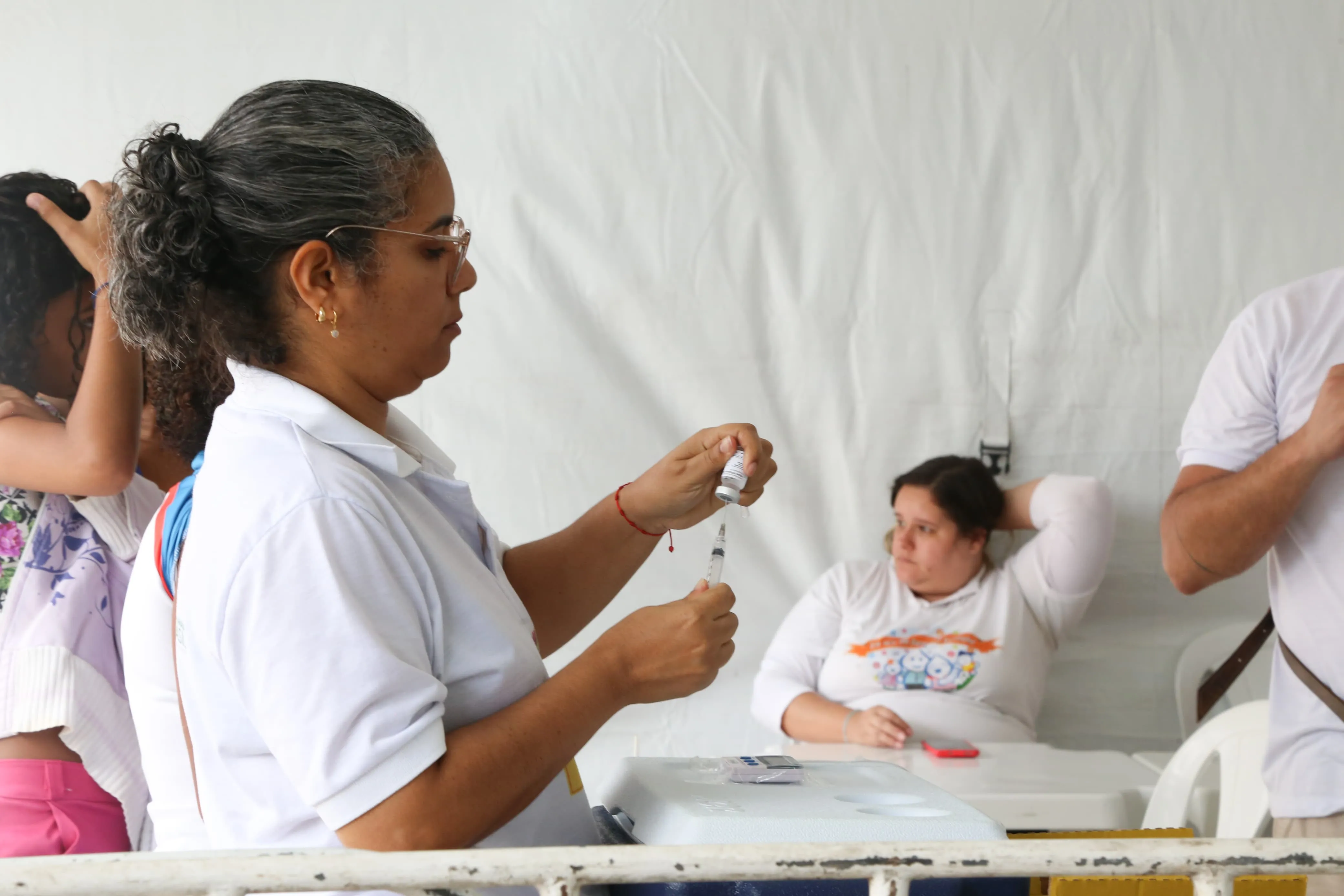 Imagem ilustrativa da imagem Caravana leva serviços para moradores dos Alagados