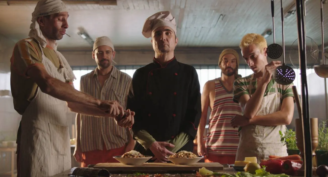 Imagem ilustrativa da imagem Crítica: filme 'Estômago 2' é uma nova receita no cinema nacional