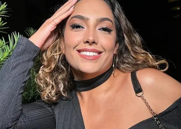 Camila Moura foi a primeira participante anunciada neste domingo (15)