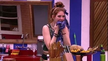 Ana Clara teve diversas atitudes estranhas no BBB 18