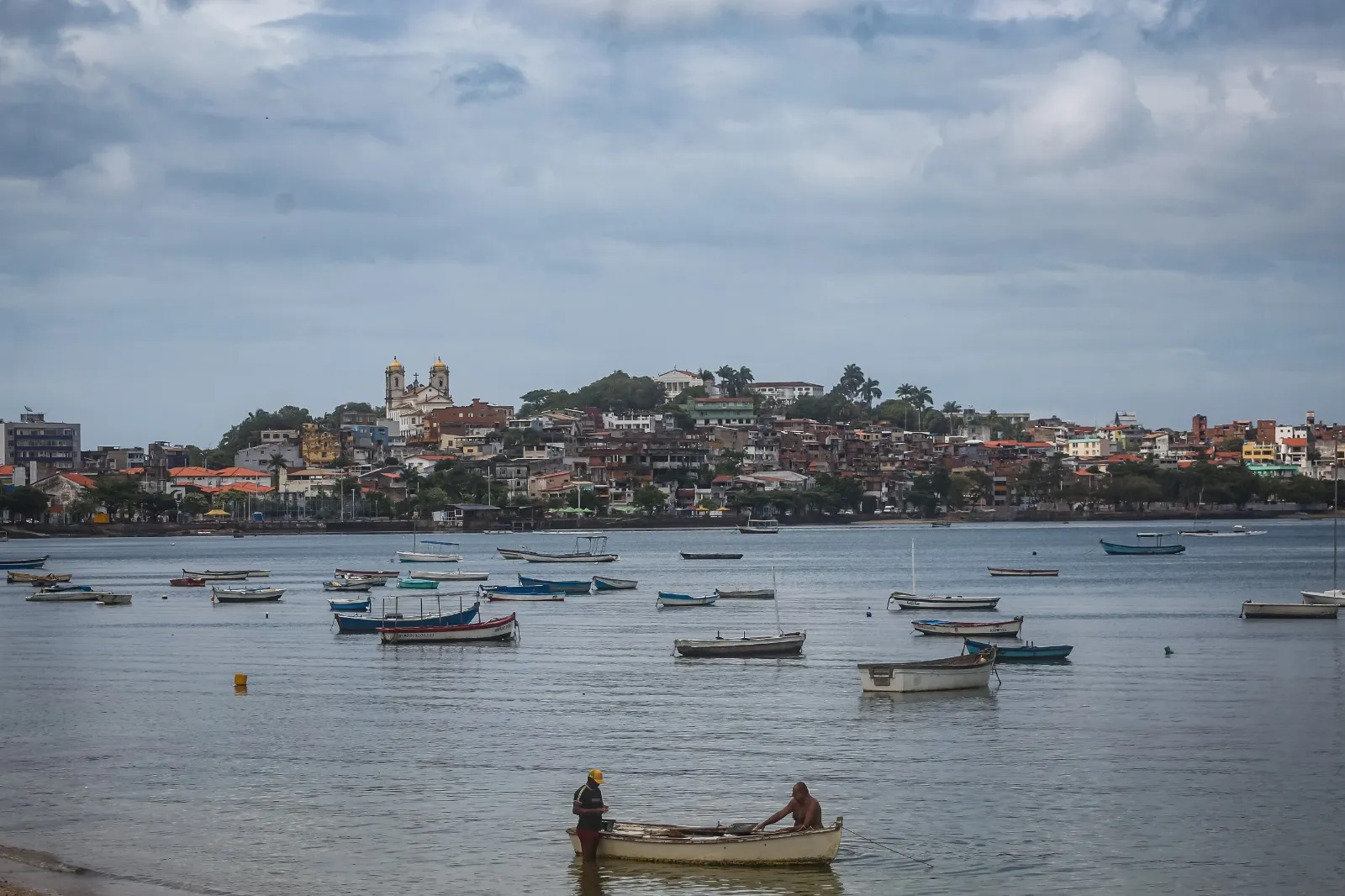 Na foto, a praia da Ribeira, na Cidade Baixa